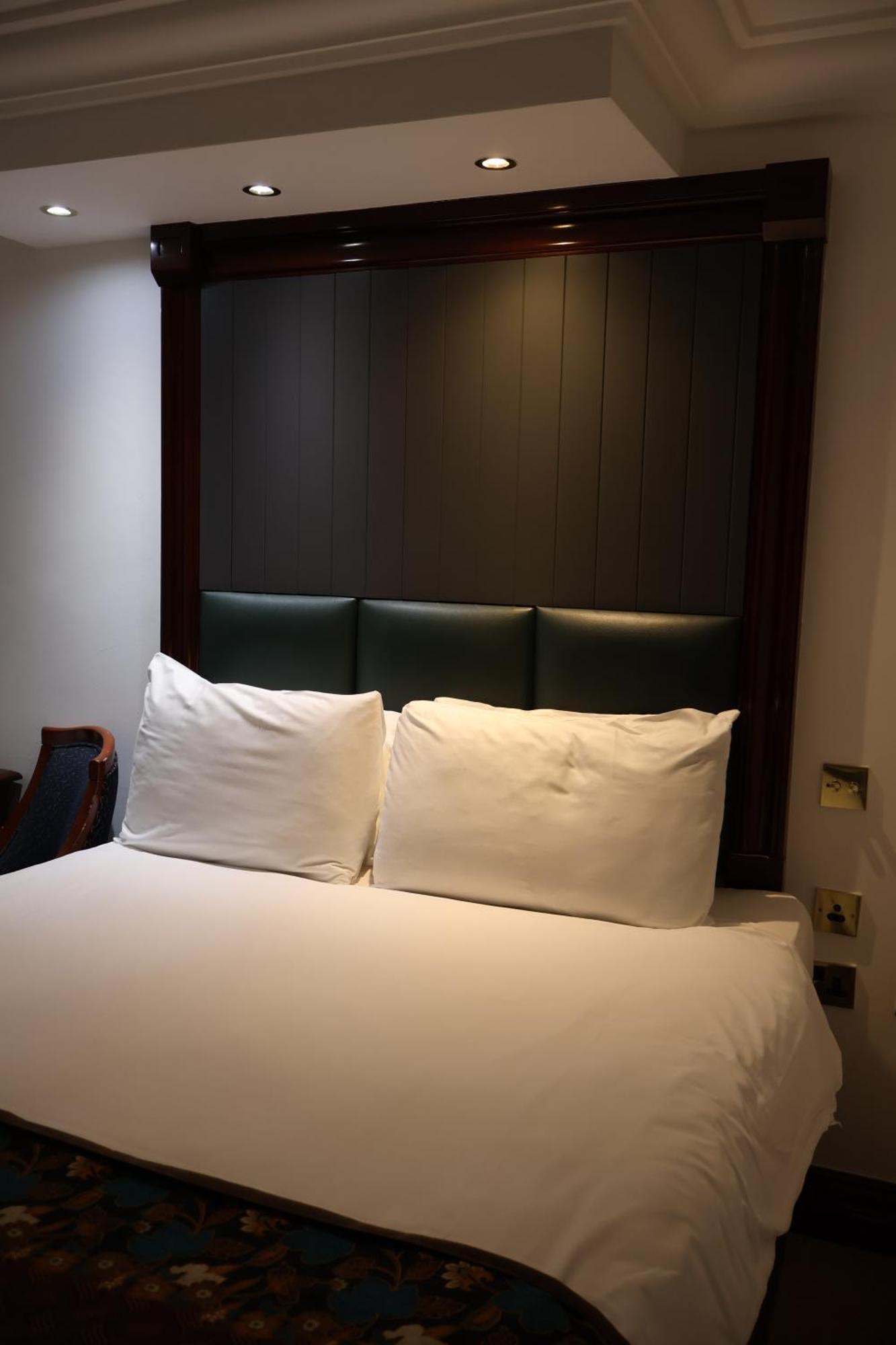 Dreamtel London Kensington Hotel Bagian luar foto