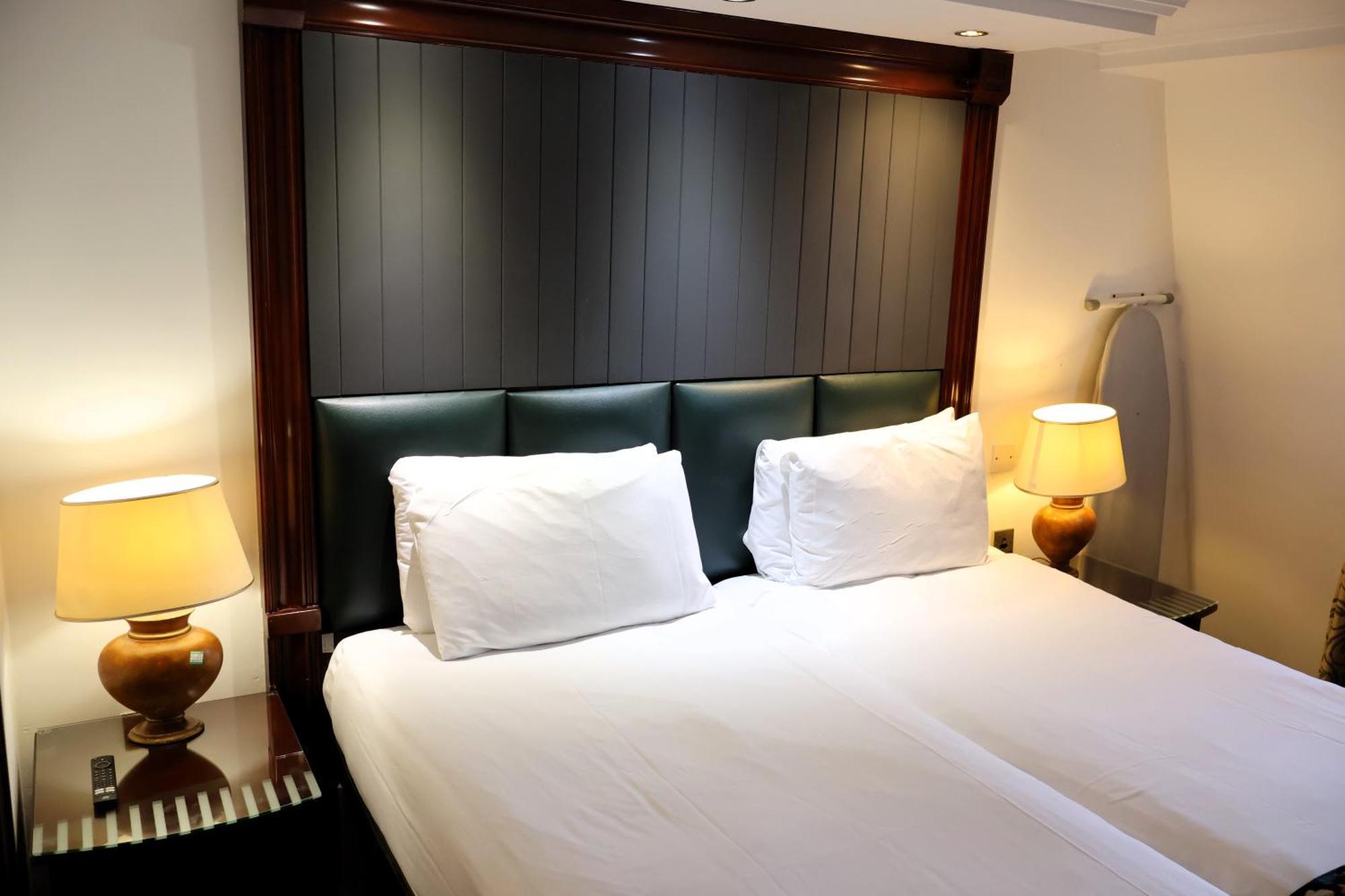 Dreamtel London Kensington Hotel Bagian luar foto